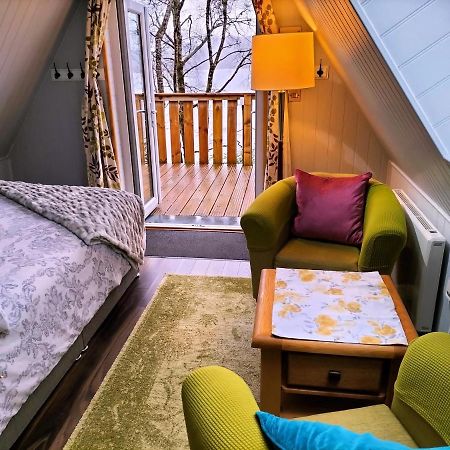 Glenfinnan Retreats, Ash Cabin エクステリア 写真